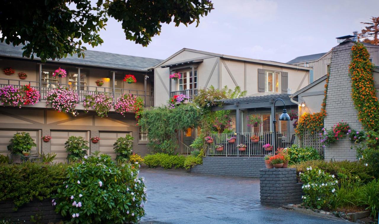Country 3* Carmel-by-the-Sea