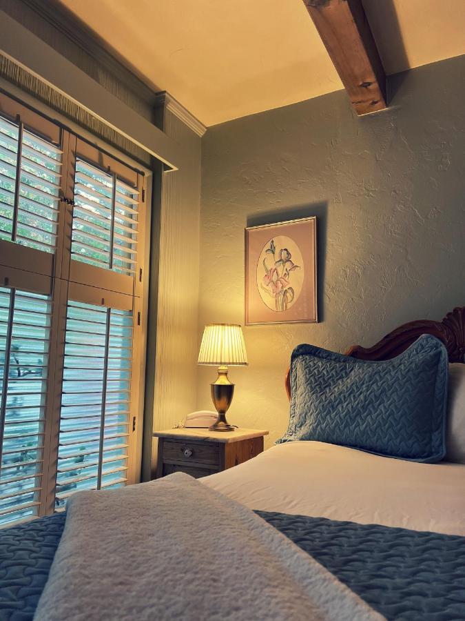 Bed & Breakfast Garden 2*