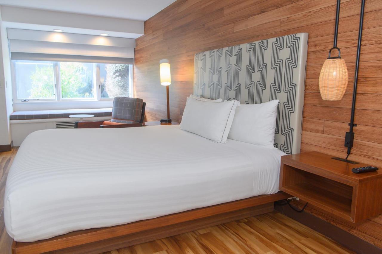 Mission Hotel 3*