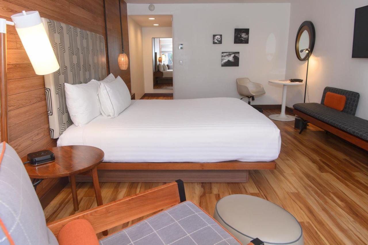 Hotel Mission
