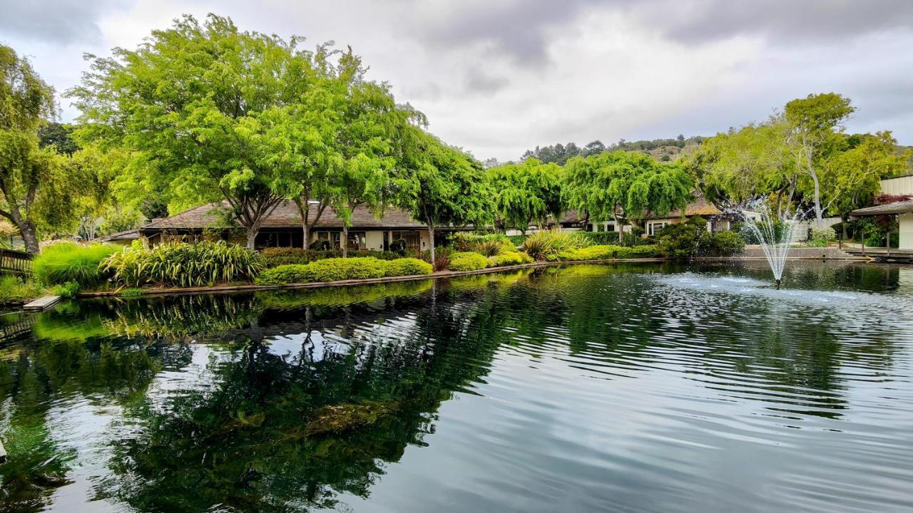 Resort The Quail 4*