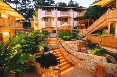 Tradewinds Hotel