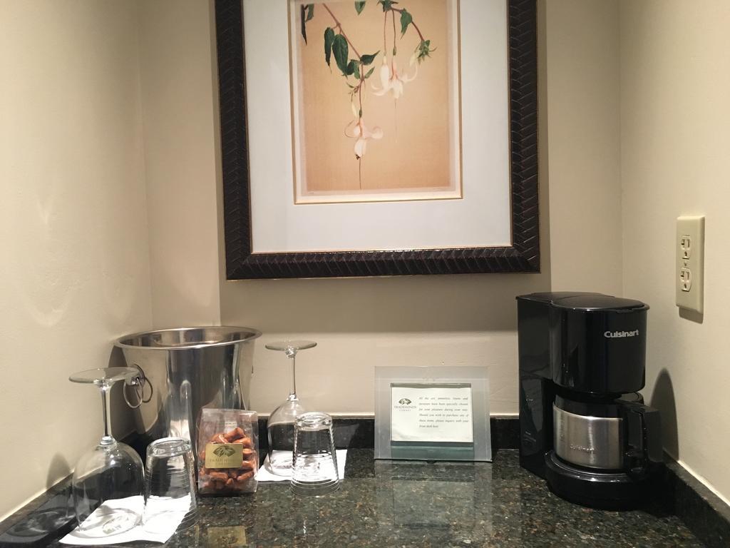 Tradewinds Hotel Carmel-by-the-Sea