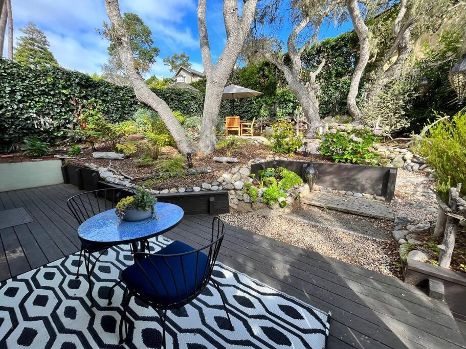 Gorgeous 3-bdrm Home, Walk To Town And