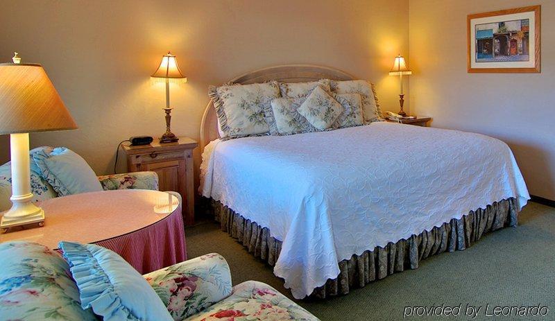 Svendsgaard's 3* Carmel-by-the-Sea