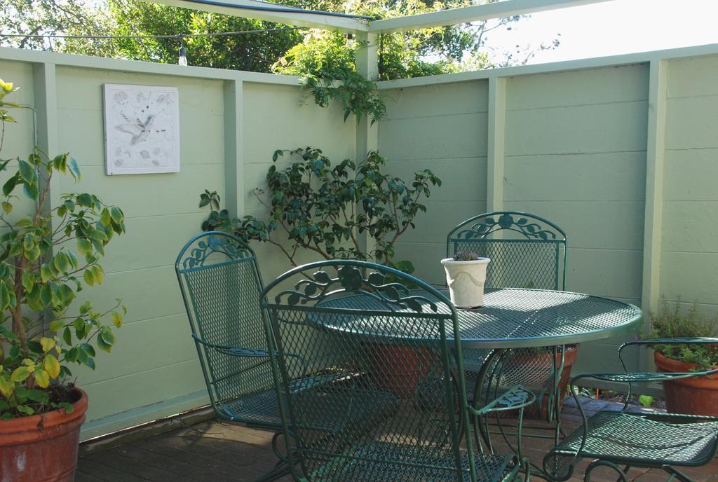 Garden 2* Carmel-by-the-Sea