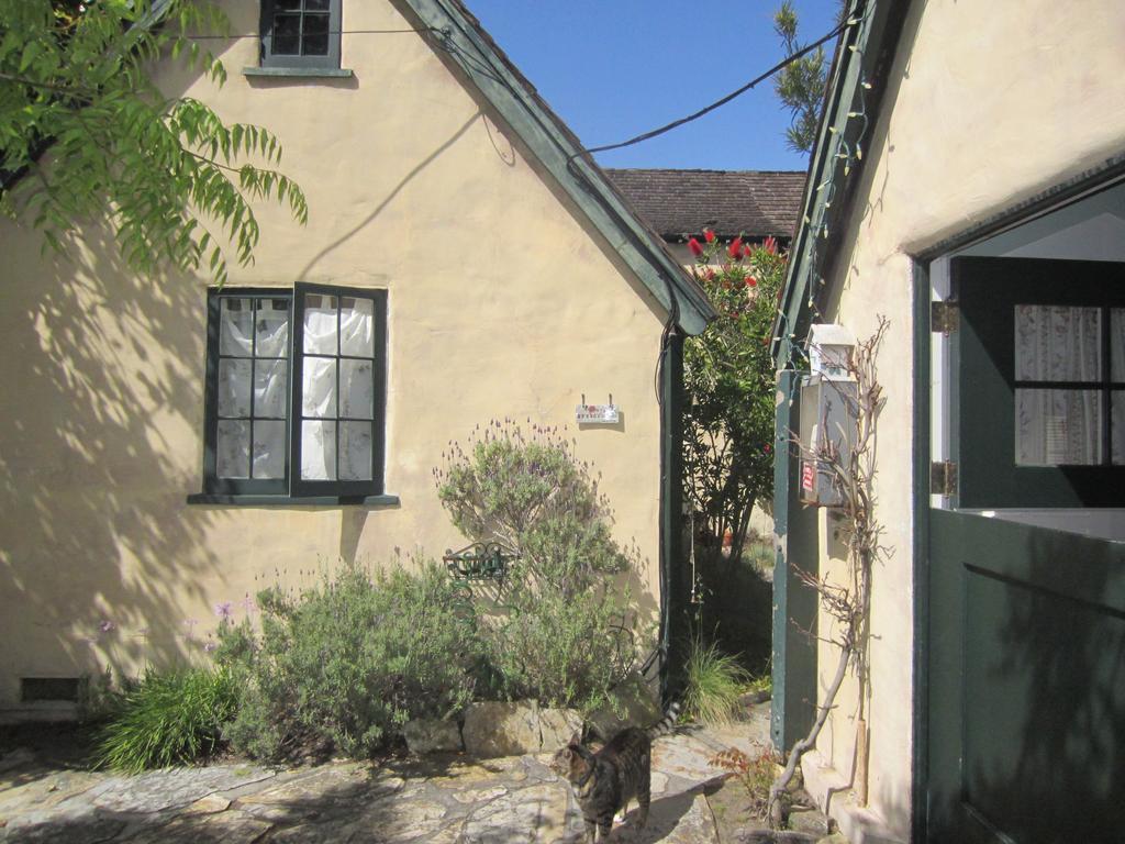 Bed & Breakfast Edgemere Cottages 3*