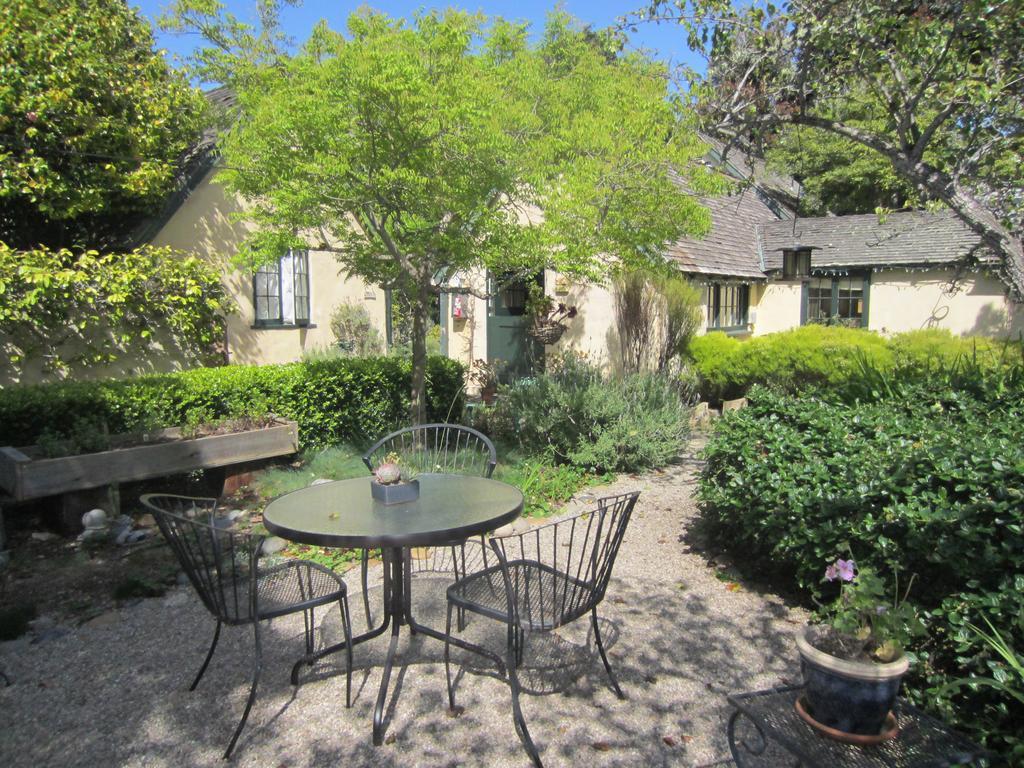 Edgemere Cottages Carmel-by-the-Sea