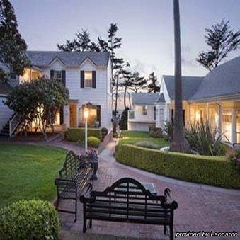 The Colonial Terrace 3*