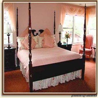 The Colonial Terrace Inn 3*