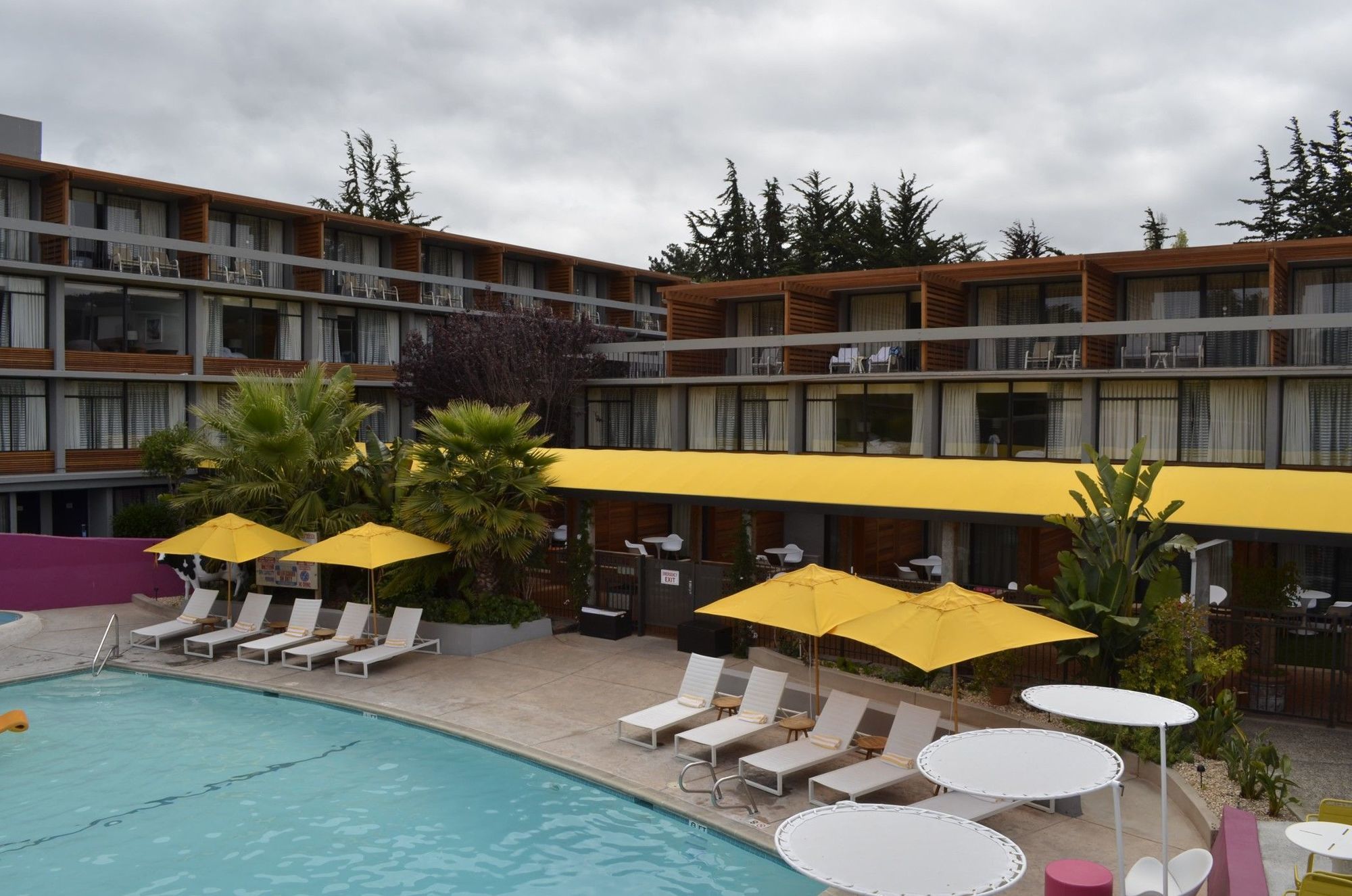 Hotel Mission 3*