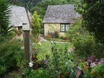 Edgemere Cottages