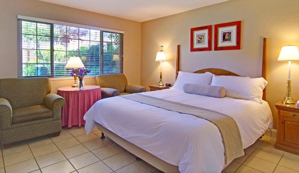 Svendsgaard's 3* Carmel-by-the-Sea