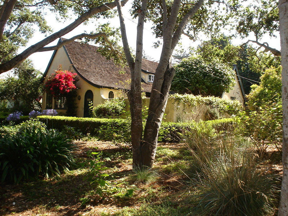 Bed & Breakfast Edgemere Cottages 3*