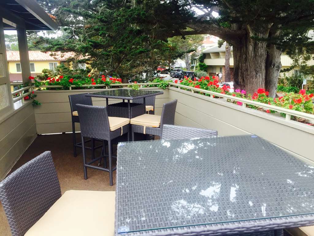 Western Carmel's Town House Hotel Carmel-by-the-Sea