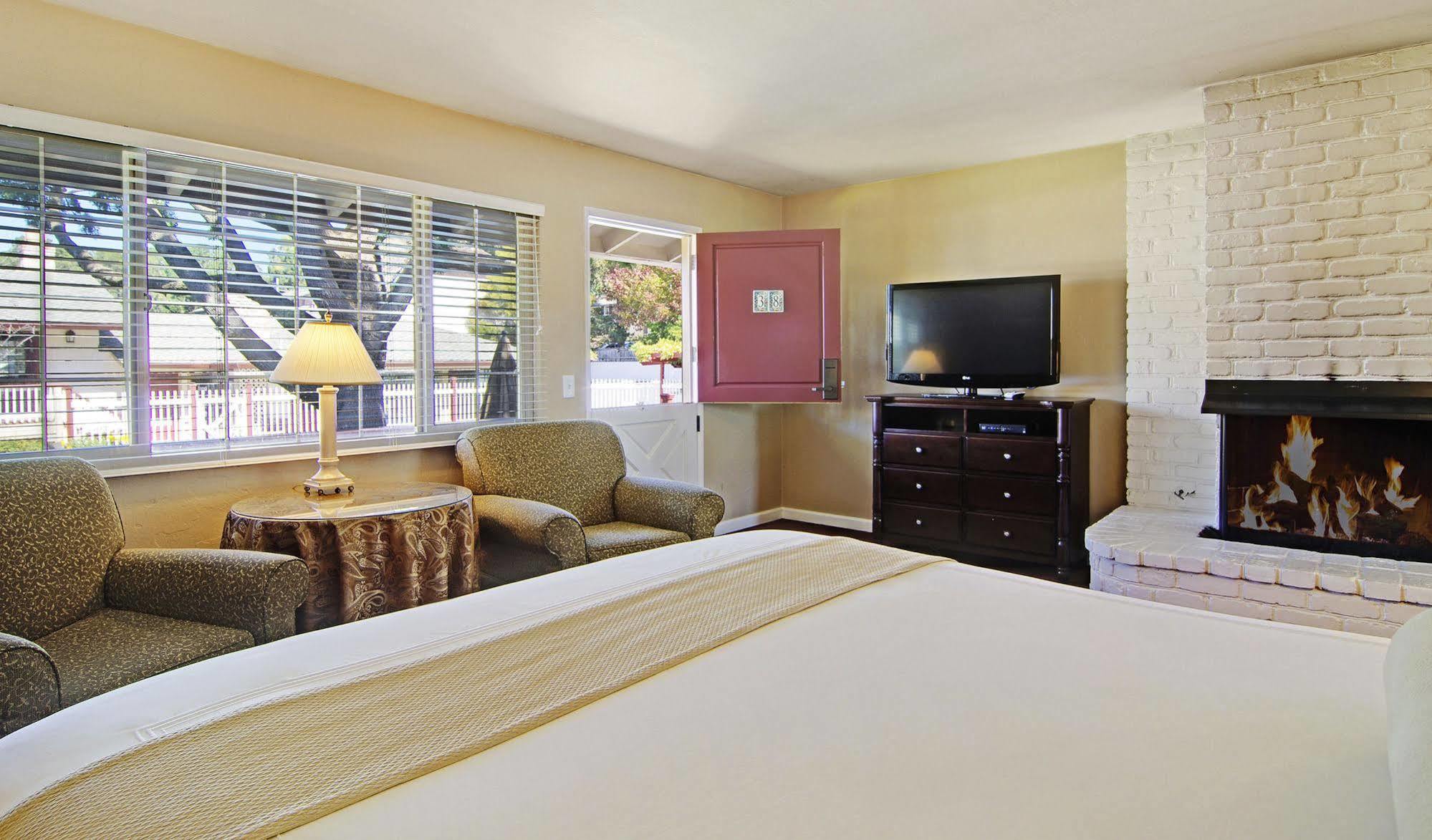 Svendsgaard's Inn Carmel-by-the-Sea
