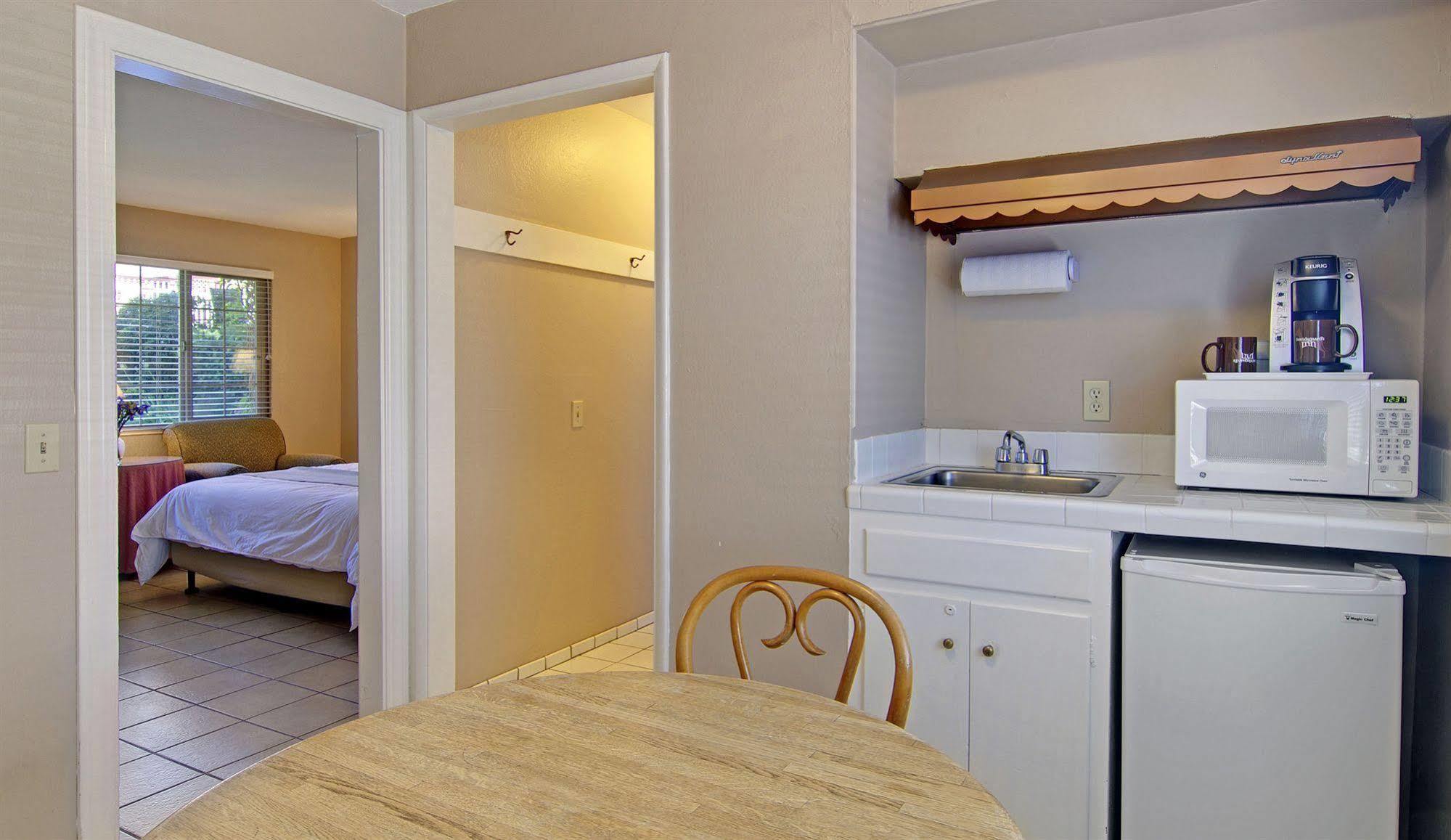 Svendsgaard's Inn Carmel-by-the-Sea