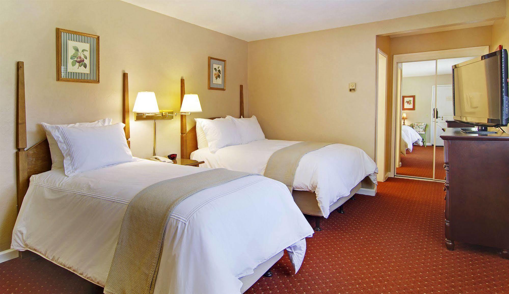 Svendsgaard's 3* Carmel-by-the-Sea