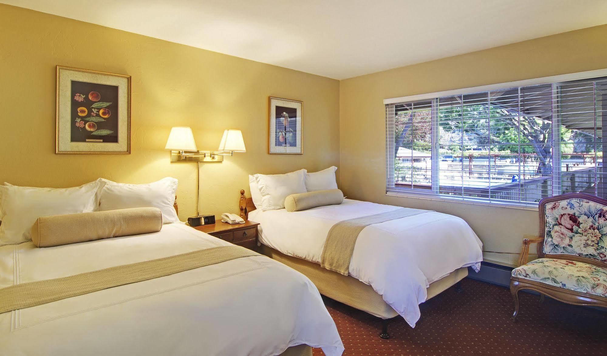 Svendsgaard's Inn Carmel-by-the-Sea
