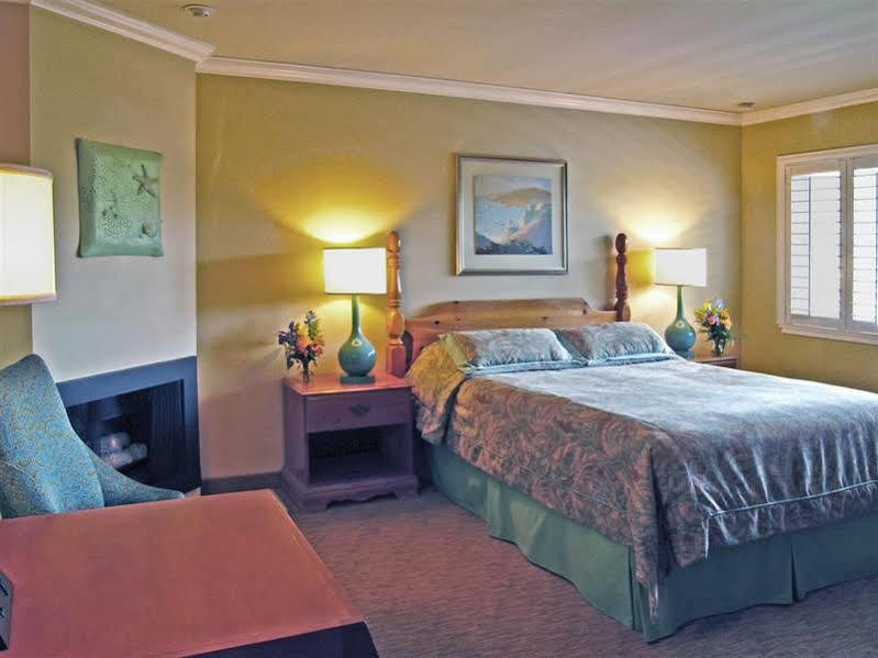 Bay View Carmel-by-the-Sea
