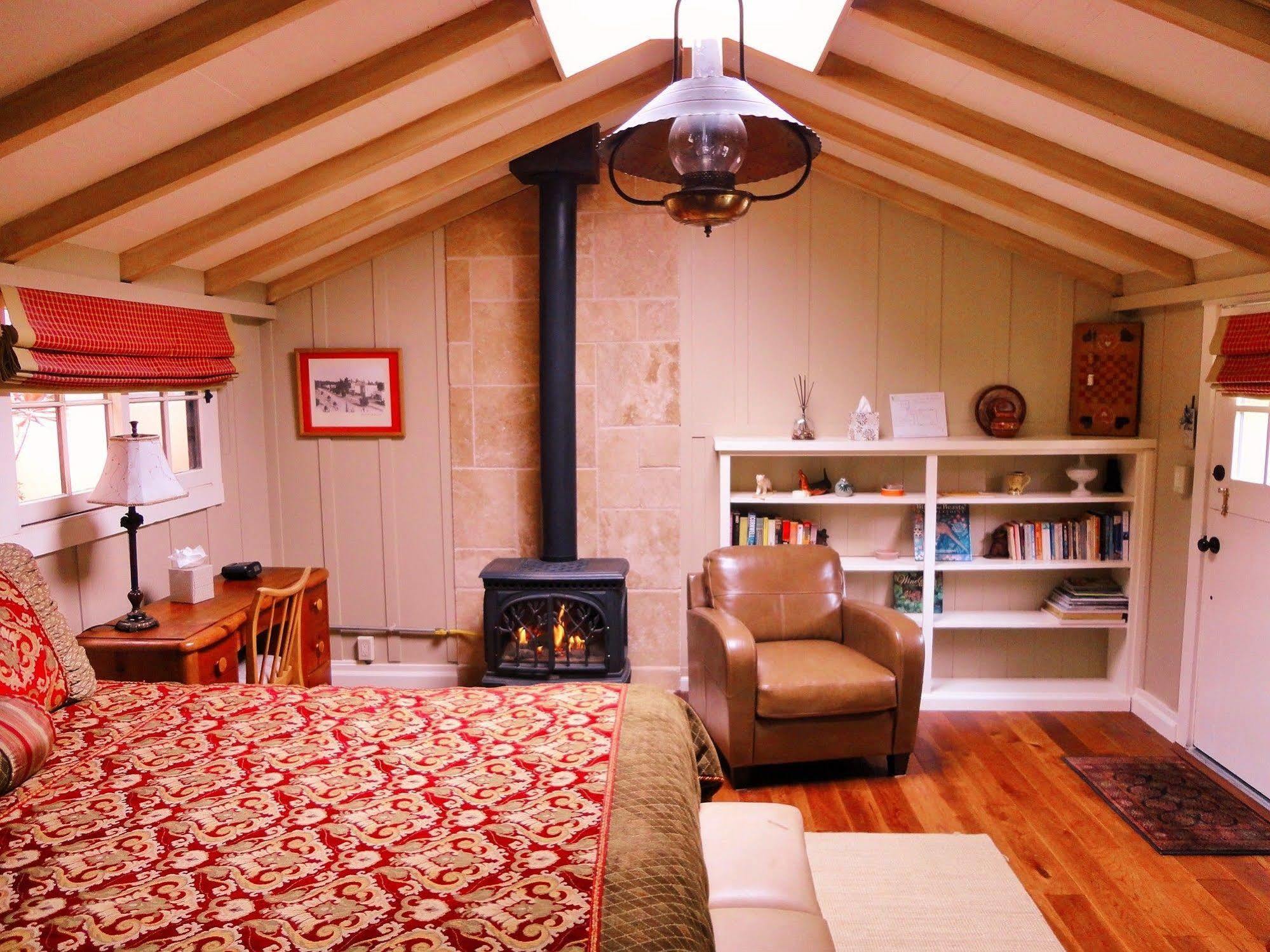 Edgemere Cottages Carmel-by-the-Sea