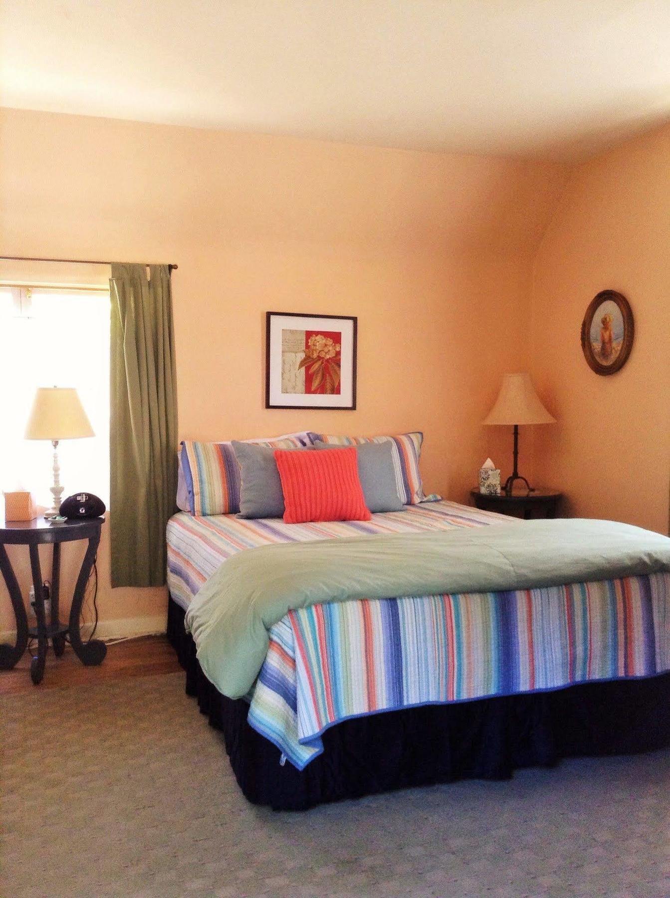 Edgemere Cottages Bed & Breakfast