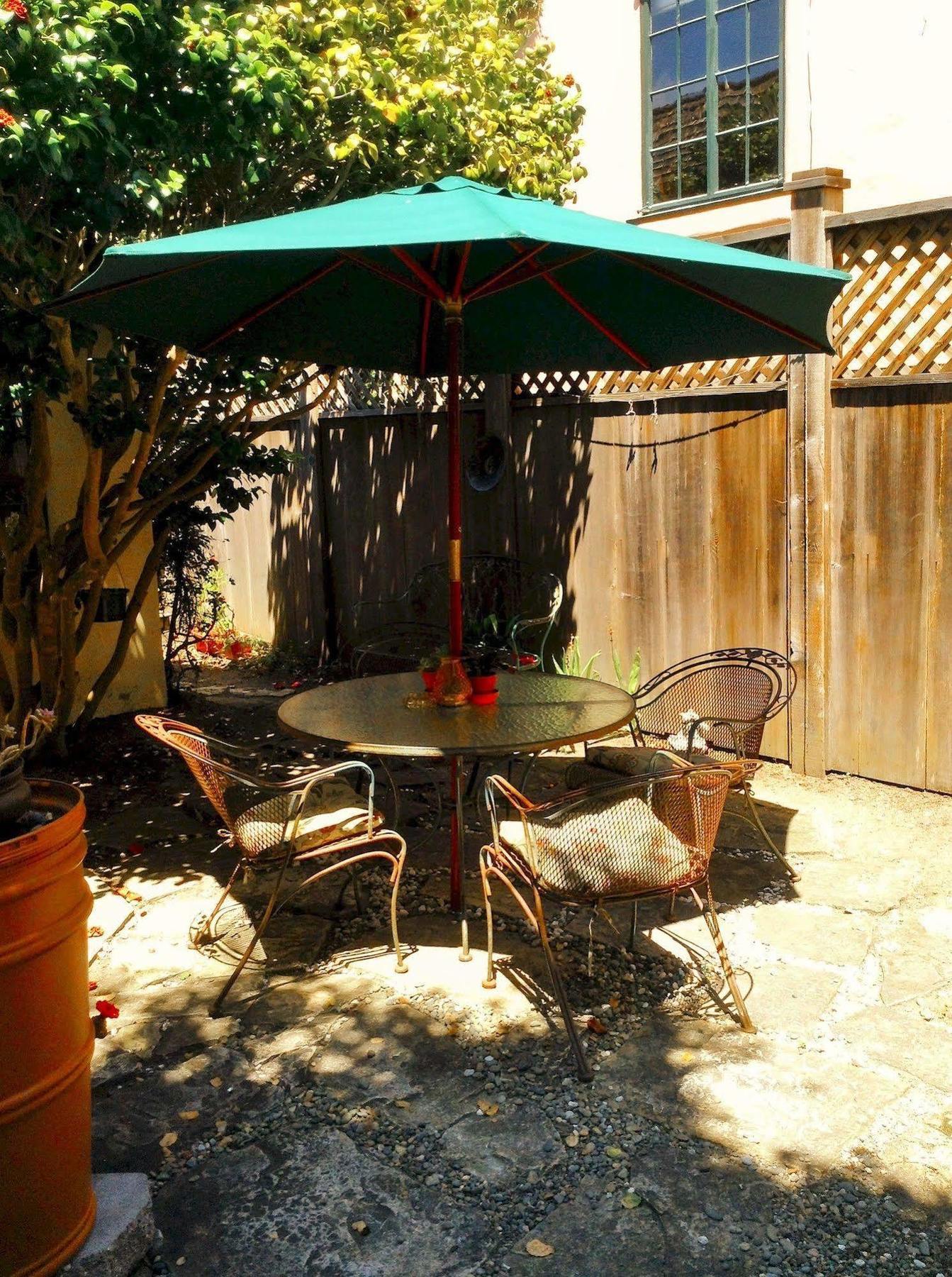 Bed & Breakfast Edgemere Cottages