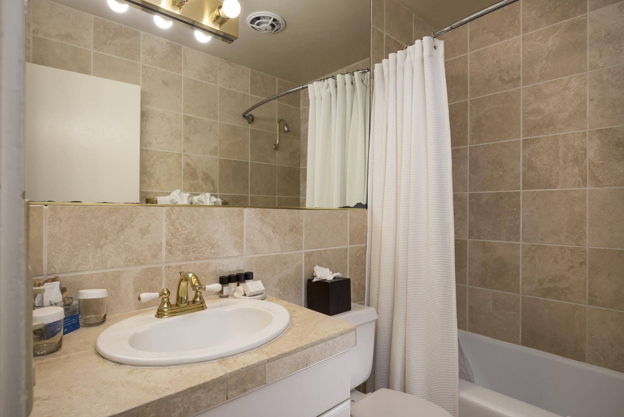 Monte Inn 4*