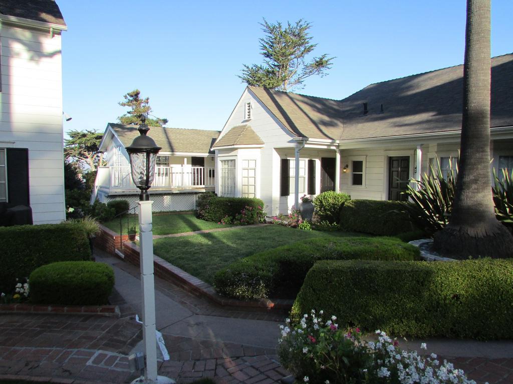 The Colonial Terrace 3* Carmel-by-the-Sea