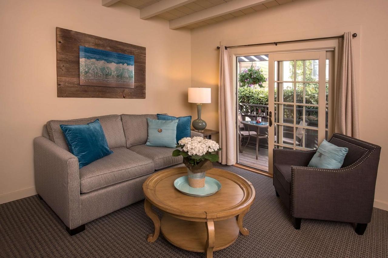 Country Carmel-by-the-Sea