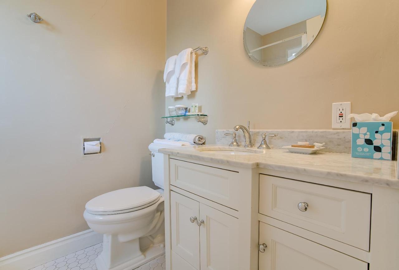 Sandpiper Bed & Breakfast 3*