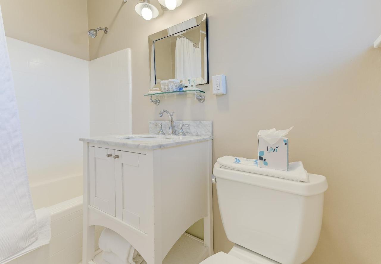 Sandpiper Bed & Breakfast