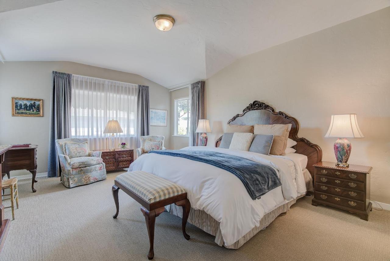 Sandpiper Bed & Breakfast
