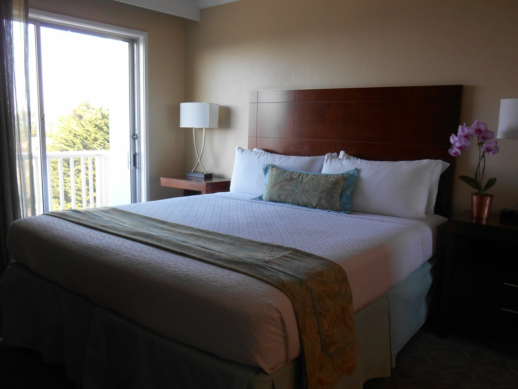 Bay View 3* Carmel-by-the-Sea