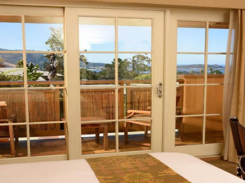 Tradewinds Hotel 4*